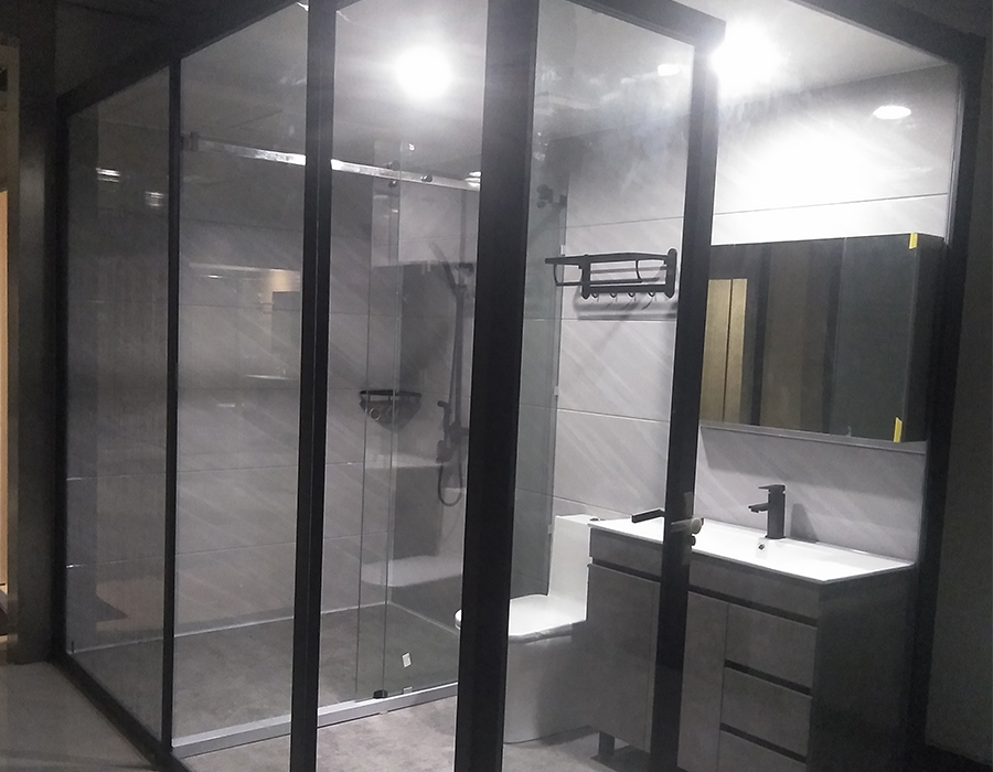 Baño de montaje de vidrio de pared exterior