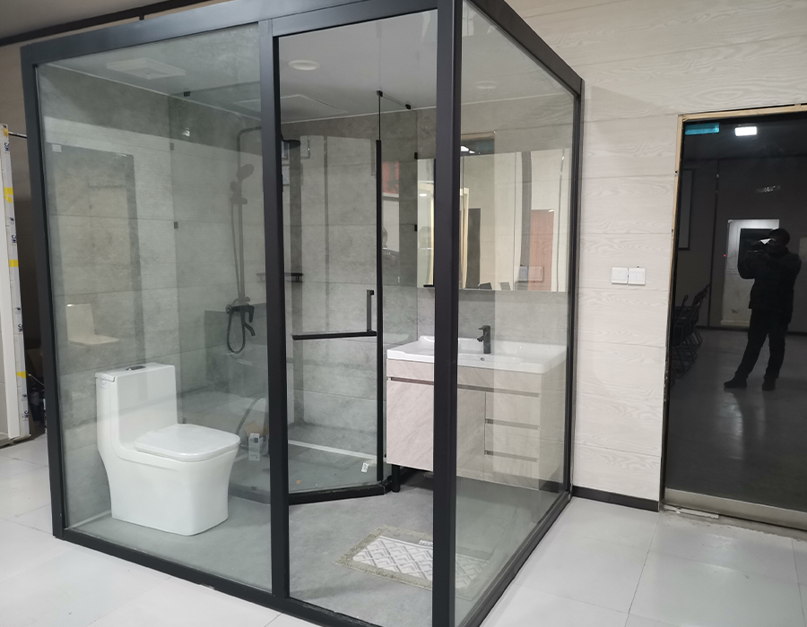 Baño de montaje de vidrio de pared exterior